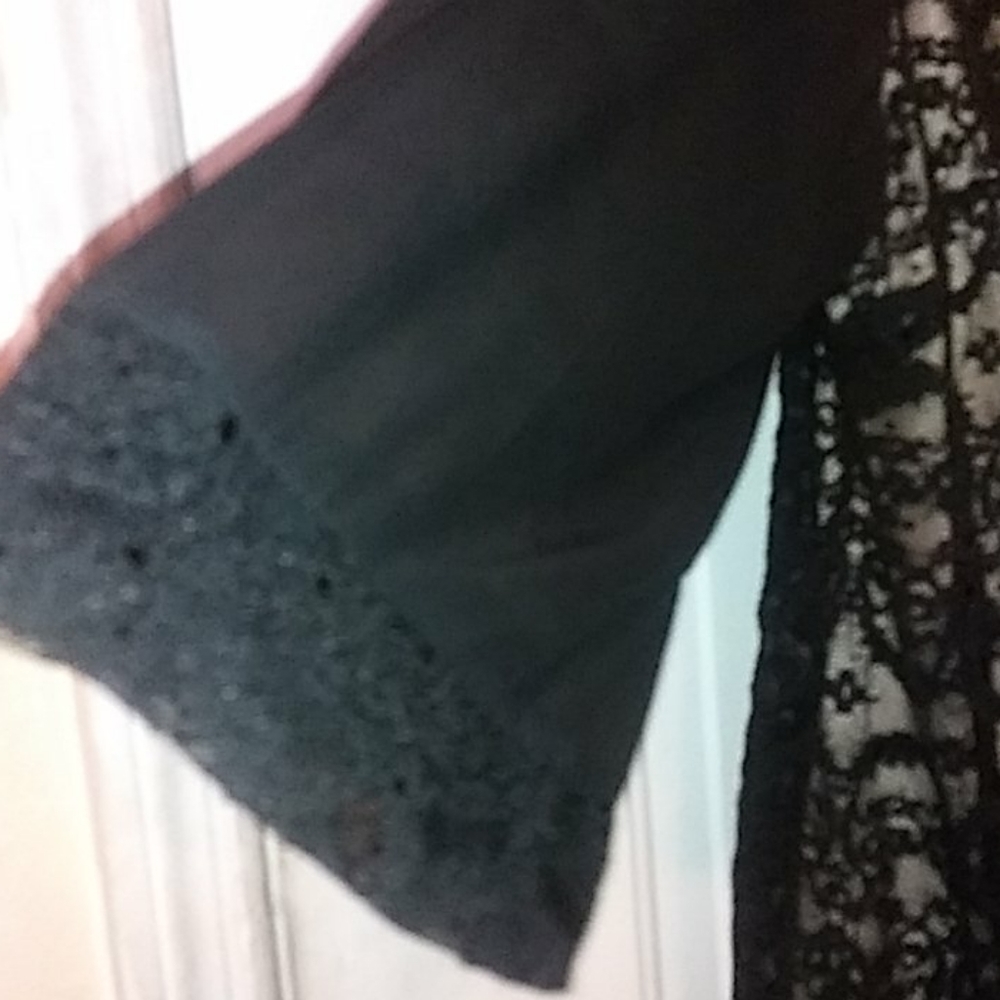 R&M Richards Dress - Picture 3 of 4